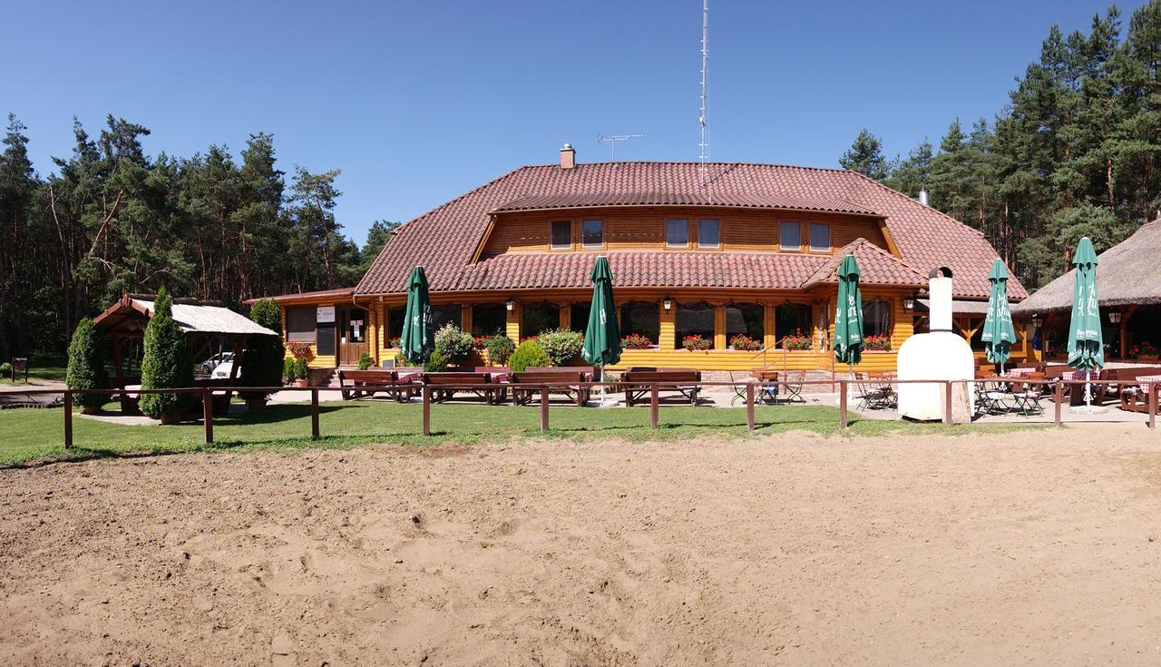 Paripa Csárda Acomodação com café da manhã Debrecen Exterior foto